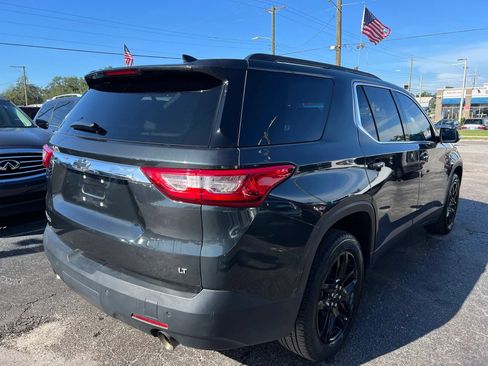 Used 2019 Chevrolet Traverse LT FWD image 5