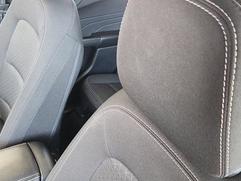 Used 2025 Ford Escape Active AWD/4WD image 21