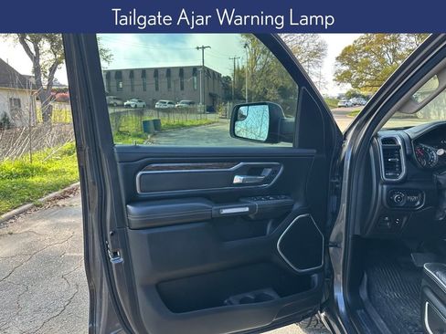 Used 2019 RAM 1500 Laramie image 18
