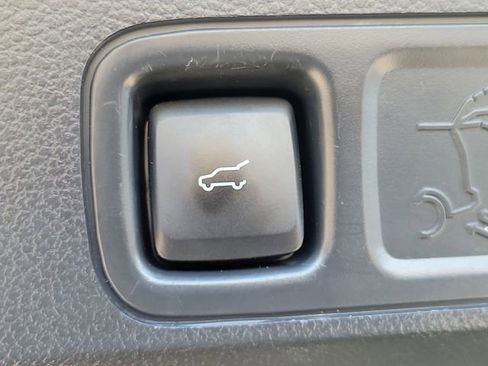 Used 2022 Lincoln Navigator 2WD image 7