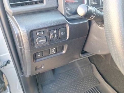 Used 2021 Toyota 4Runner Venture w/ Moonroof Package image 8