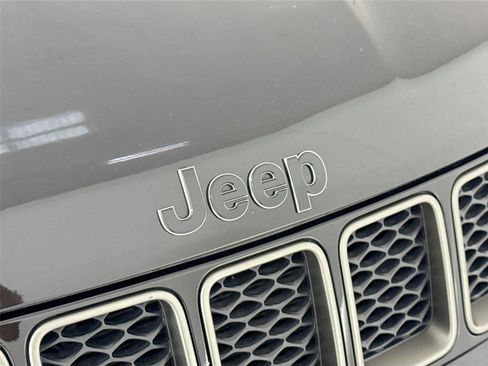 Used 2018 Jeep Grand Cherokee Trackhawk w/ Trailer Tow Group IV image 37