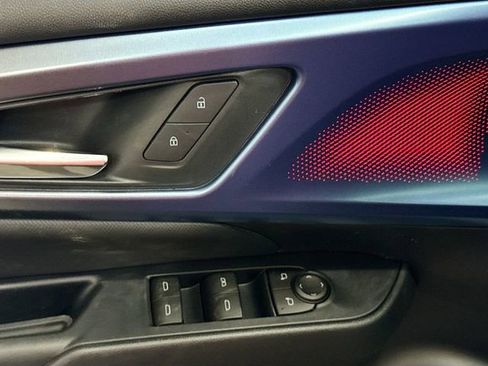 New 2026 Chevrolet Equinox EV LT image 19