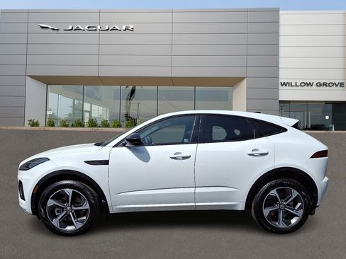 Certified 2024 Jaguar E-PACE R-Dynamic SE image 6