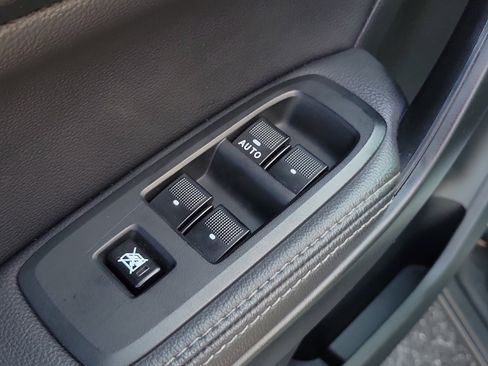 Used 2022 Ford Ranger Lariat w/ Equipment Group 501A High image 17