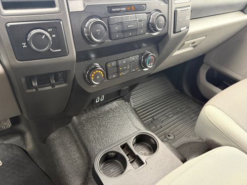 Used 2019 Ford F250 XL w/ XL Value Package image 13