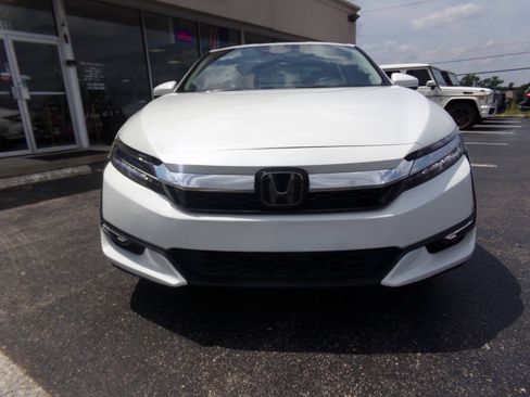 Used 2018 Honda Clarity Plug-In Hybrid image 5