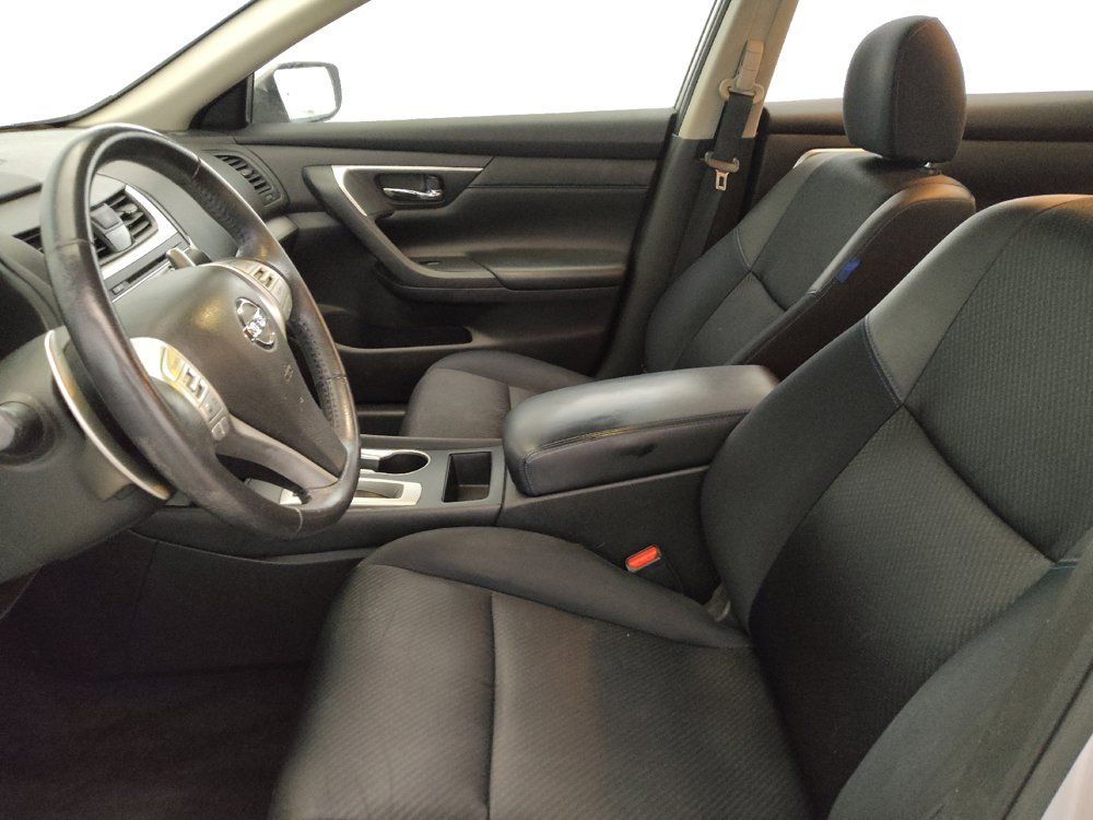 Used 2016 Nissan Altima 2.5 SR FWD image 17