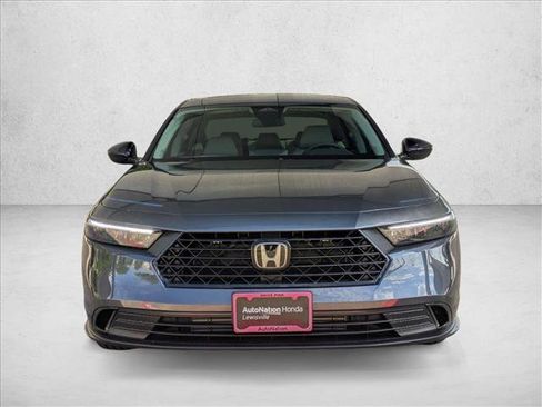 New 2025 Honda Accord SE image 6