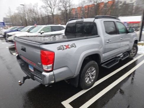 Used 2019 Toyota Tacoma 4x4 Double Cab image 23