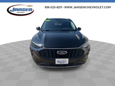Used 2024 Ford Escape Platinum AWD/4WD image 3