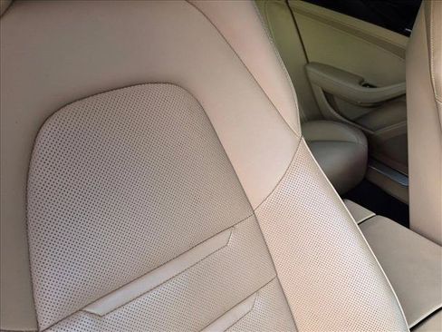 Used 2020 Porsche Panamera RWD image 20