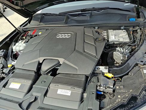 Certified 2023 Audi Q7 3.0T Premium Plus w/ Premium Plus Package AWD/4WD image 30