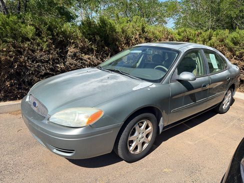Used 2006 Ford Taurus SEL FWD image 1