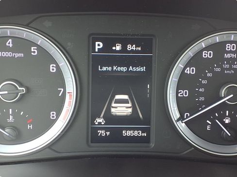 Used 2019 Hyundai Sonata Limited w/ Ultimate Package 04 FWD image 19