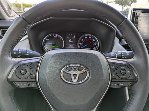 Used 2021 Toyota RAV4 XSE image 25