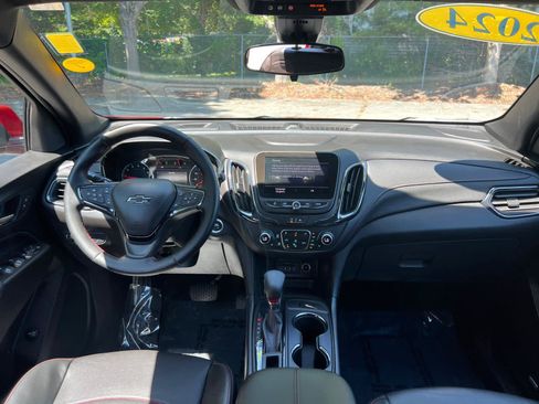 Certified 2024 Chevrolet Equinox RS w/ RS Leather Package AWD/4WD image 33