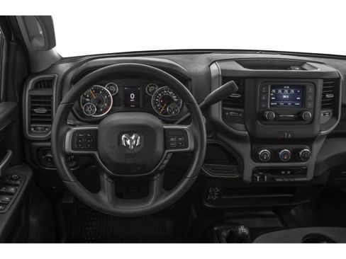 Used 2022 RAM 2500 Big Horn w/ Night Edition AWD/4WD image 4