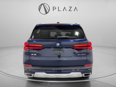 New 2026 BMW X5 xDrive50e image 5