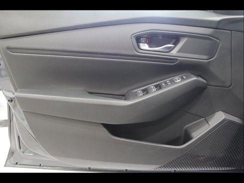 Certified 2025 Honda Accord SE image 15