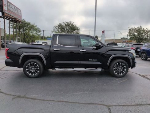 Used 2023 Toyota Tundra Limited AWD/4WD image 6