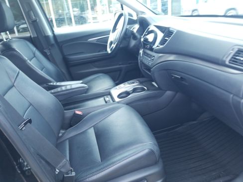 Used 2021 Honda Pilot Special Edition image 17