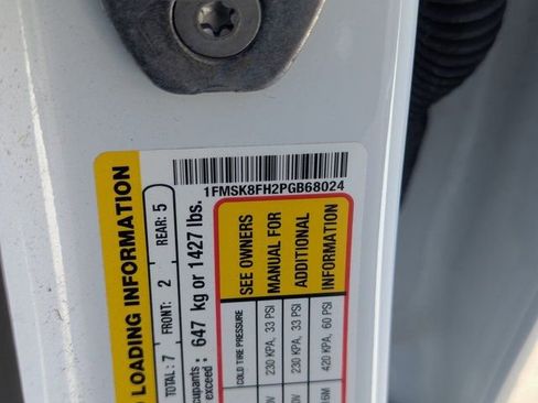 Used 2023 Ford Explorer Limited image 39