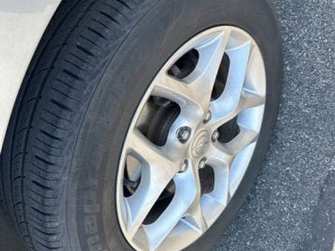 Used 2019 Chrysler Pacifica Limited FWD image 20