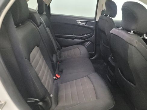 Used 2019 Ford Edge SEL AWD/4WD image 19