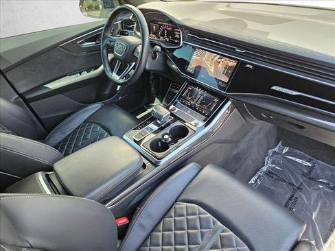 Used 2021 Audi SQ8 Premium Plus w/ SQ8 Black Optic Package AWD/4WD image 27