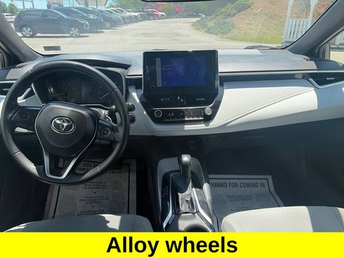 Used 2024 Toyota Corolla SE w/ SE Package FWD image 13