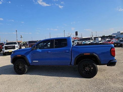 New 2026 GMC Canyon Elevation w/ Convenience Package image 2