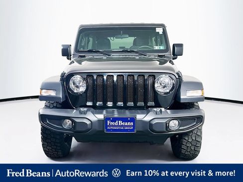 Used 2023 Jeep Wrangler Unlimited Sport AWD/4WD image 2