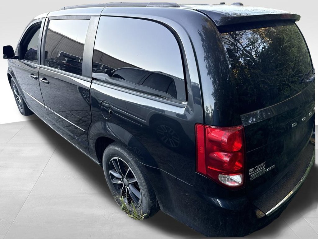 Used 2017 Dodge Grand Caravan GT FWD image 7
