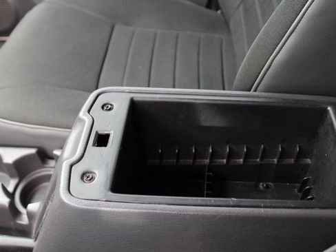 Used 2001 Jeep Cherokee Sport image 57