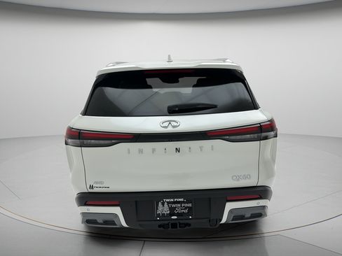 Used 2024 INFINITI QX60 Sensory AWD/4WD image 7