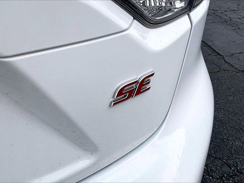 Used 2025 Toyota Corolla SE FWD image 7