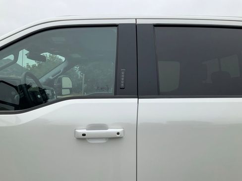 Used 2024 Ford F250 Lariat w/ Lariat Ultimate Package image 27