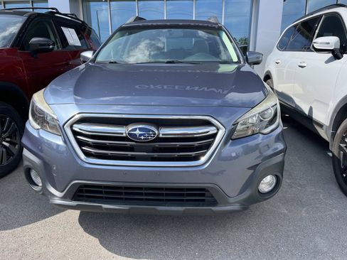 Used 2018 Subaru Outback 2.5i Premium AWD/4WD image 6