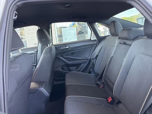 Used 2025 Volkswagen Jetta Sport FWD image 16