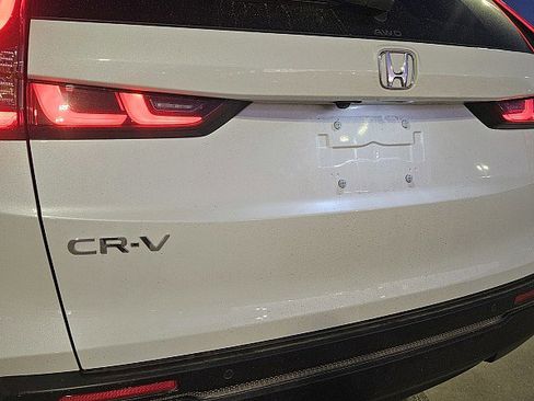 Used 2024 Honda CR-V EX-L image 7