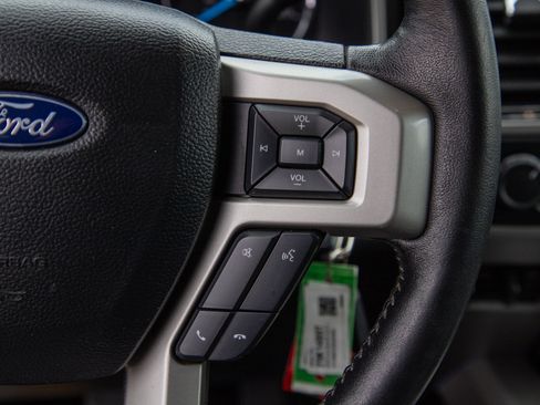 Used 2019 Ford F250 Lariat w/ Chrome Package AWD/4WD image 25