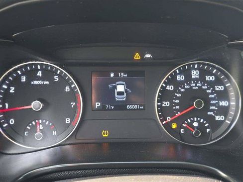 Used 2021 Kia Forte LXS FWD image 21