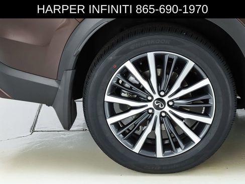 Used 2022 INFINITI QX60 Sensory w/ Cargo Package image 14