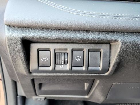 Used 2024 Subaru Outback Limited AWD/4WD image 15