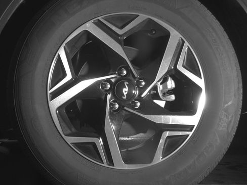 Used 2025 Kia Sportage LX image 14