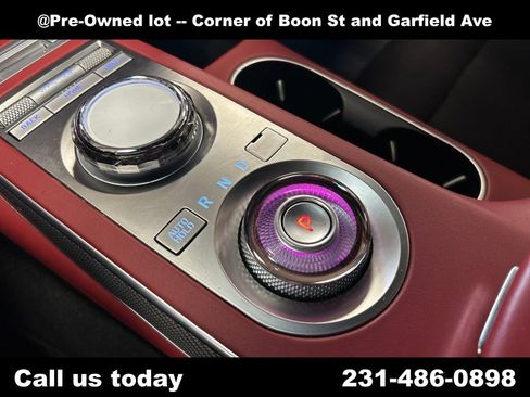 Used 2024 Genesis GV70 2.5T w/ Sport Prestige Package AWD/4WD image 25