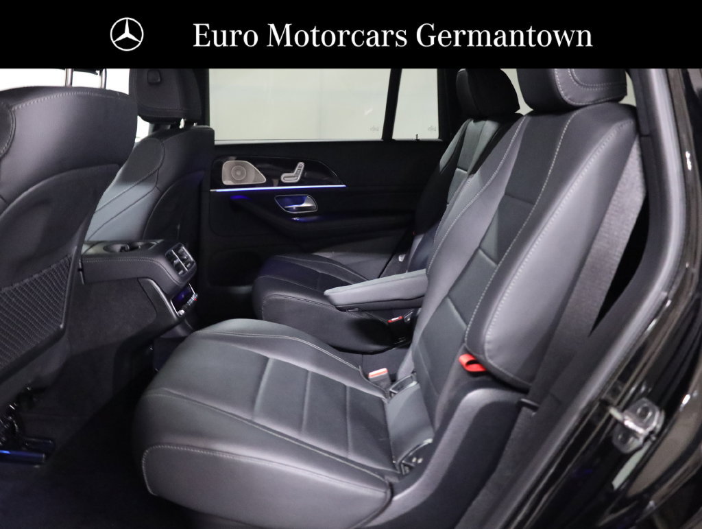 Used 2025 Mercedes-Benz GLS 450 4MATIC image 33