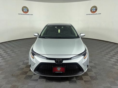 Used 2021 Toyota Corolla LE FWD image 16