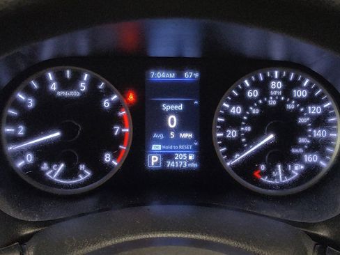 Used 2024 Nissan Sentra S FWD image 23